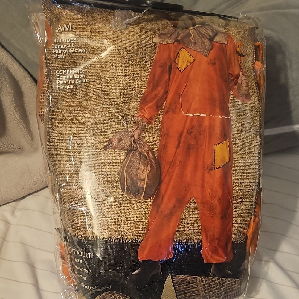 Sam Custume Size XL